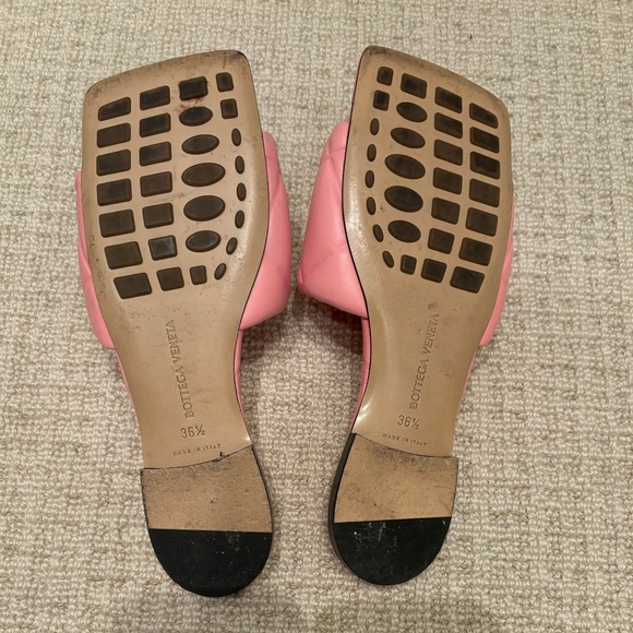 Bottega Veneta Pink Quilted Flats, Size 36.5 - Picture 3 of 4